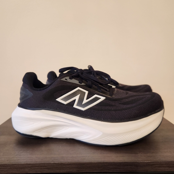 Womens New Balance More V6 Running Shoe Size 9.5 Extra Wide - Picture 2 of 6